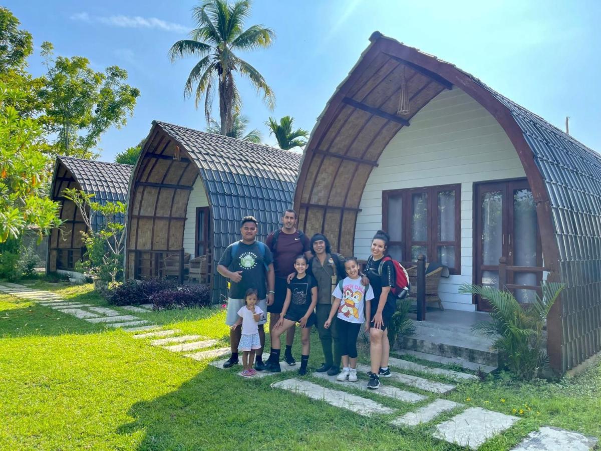 Gino'S Place - Guest House & Jungle Trekking 武吉拉旺 外观 照片