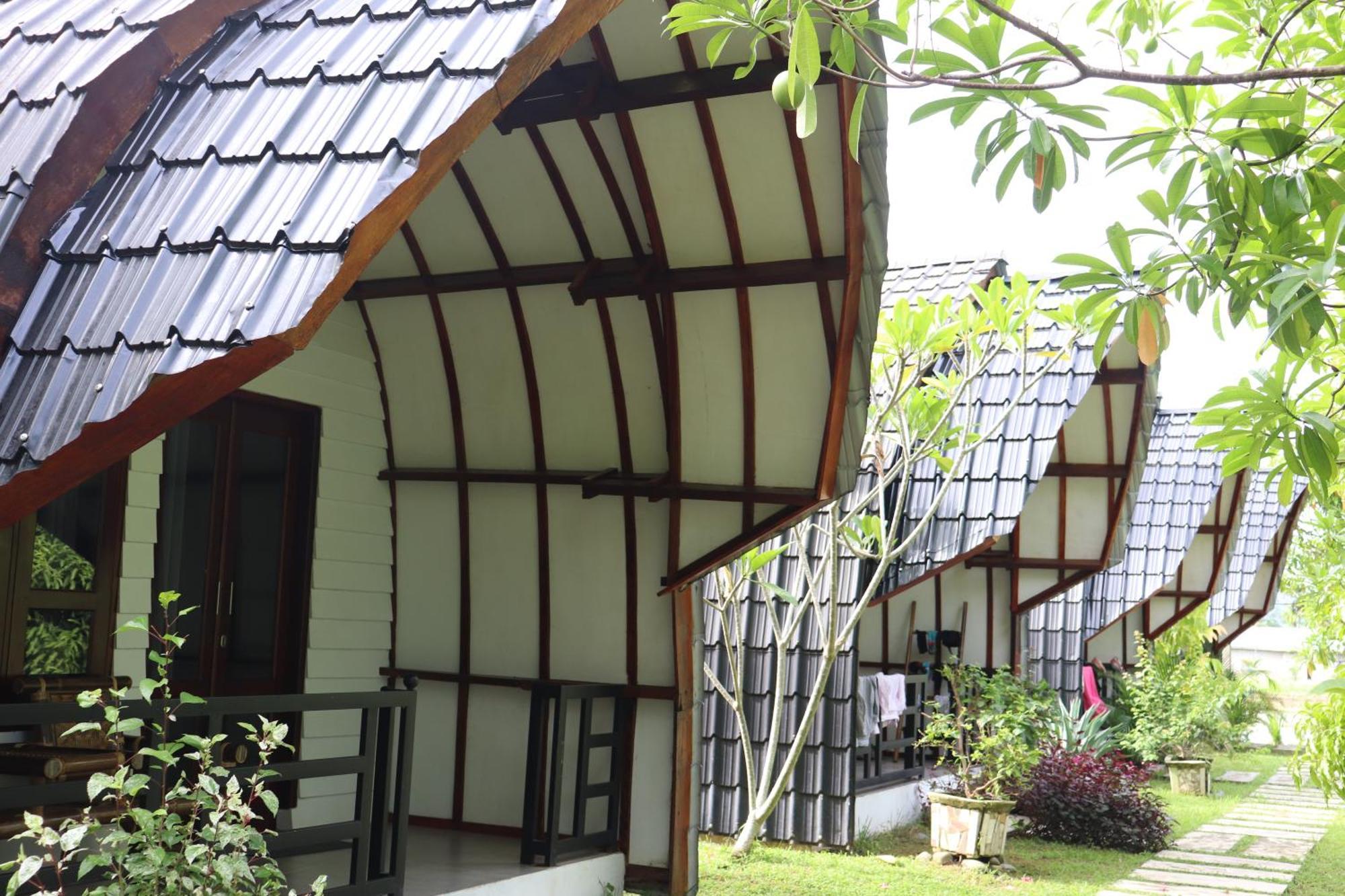 Gino'S Place - Guest House & Jungle Trekking 武吉拉旺 外观 照片