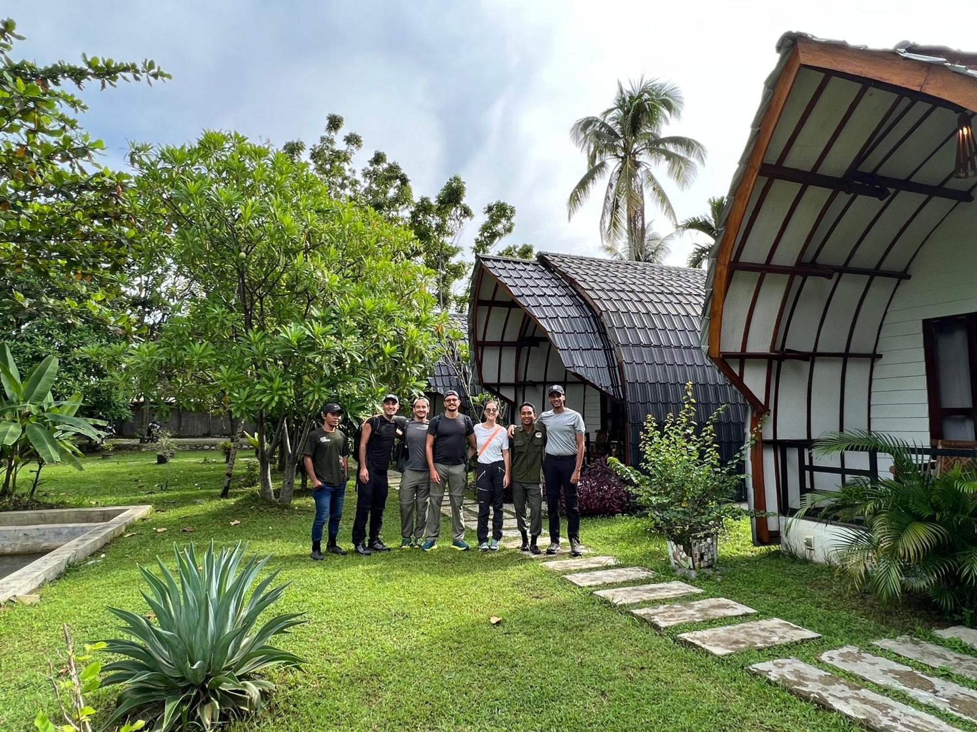 Gino'S Place - Guest House & Jungle Trekking 武吉拉旺 外观 照片